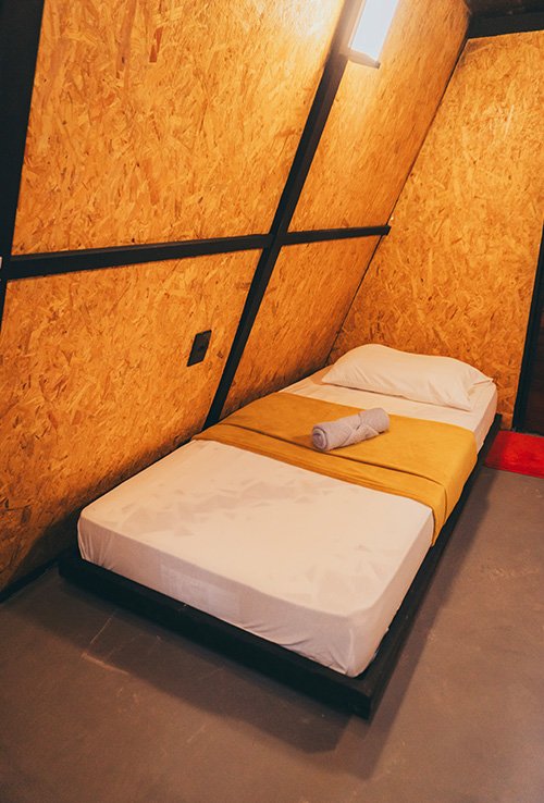 DSC00930_0002_9-DSC04619